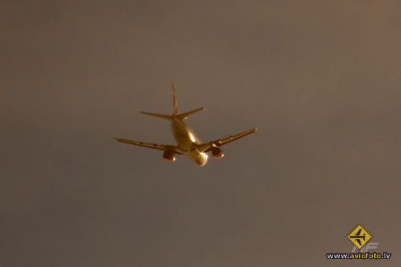 Boeing 737-55S